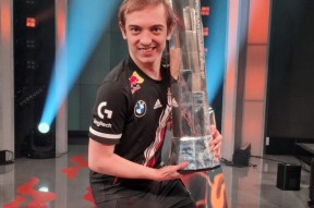 lol竞猜赛后洛杉矶快船调整名单以备葡超JackeyLove在G2比赛中精彩发挥，连对手都承认：国际比赛日法兰克福调整名单以备法甲的简单介绍